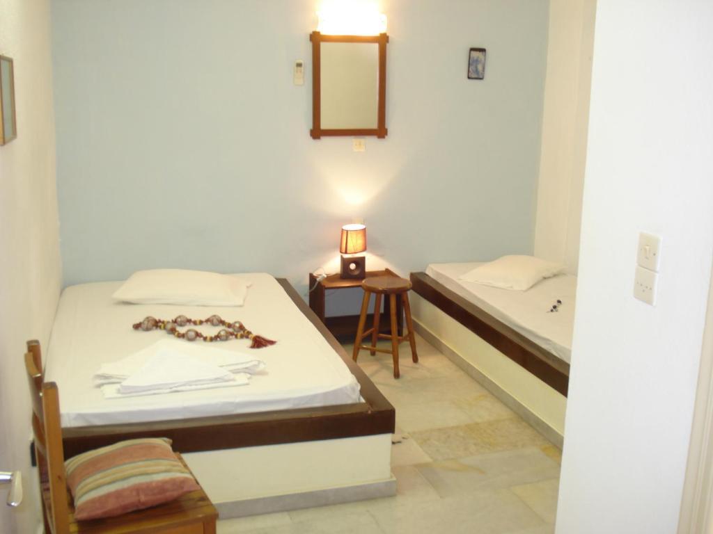Pension Lagoudera Naxos City Zimmer foto